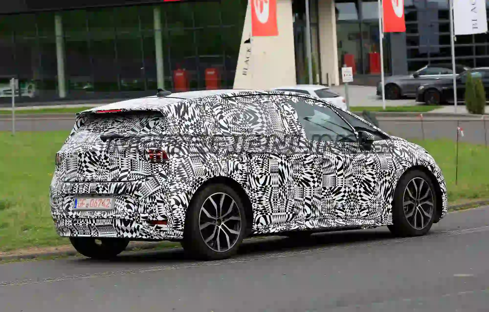 Volkswagen ID 3 e ID Crozz - Foto spia 21-08-2019 - 12
