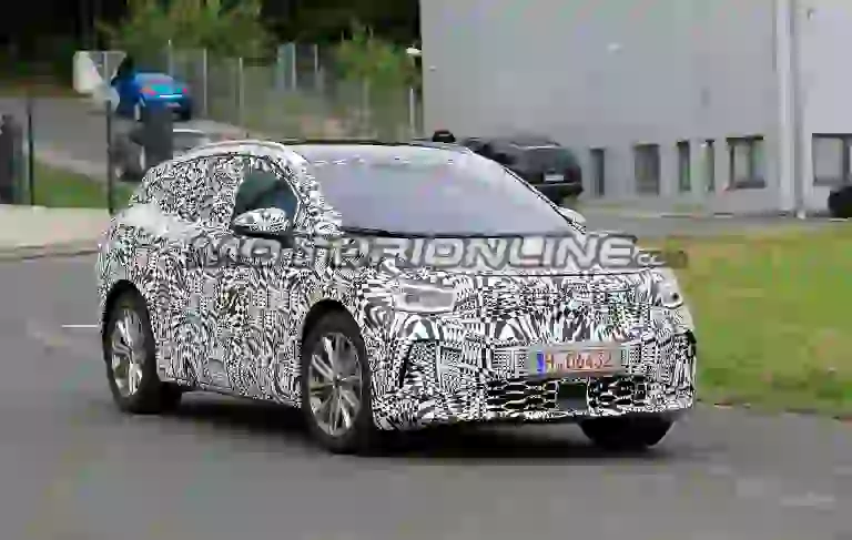 Volkswagen ID 3 e ID Crozz - Foto spia 21-08-2019 - 19