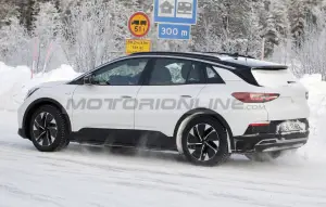 Volkswagen ID 4 - Foto spia 14-02-2020