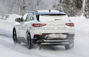 Volkswagen ID 4 - Foto spia 14-02-2020