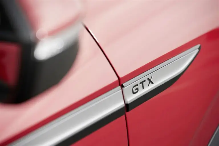 Volkswagen ID 4 GTX - Foto ufficiali - 27