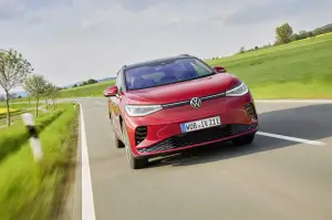 Volkswagen ID.4 GTX prova su strada - 5