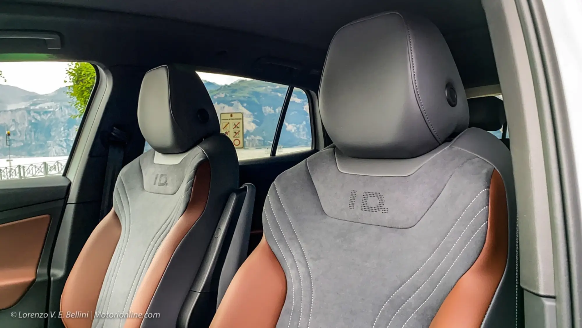 Volkswagen ID 4 - Primo contatto - 32