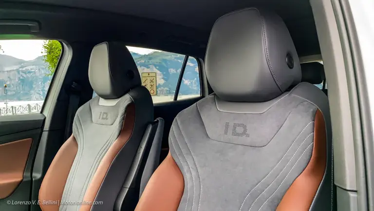 Volkswagen ID 4 - Primo contatto - 32