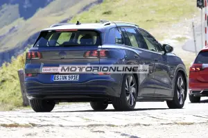 Volkswagen ID 6 - Foto spia 8-9-2020