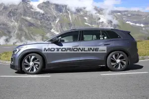 Volkswagen ID 6 - Foto spia 8-9-2020