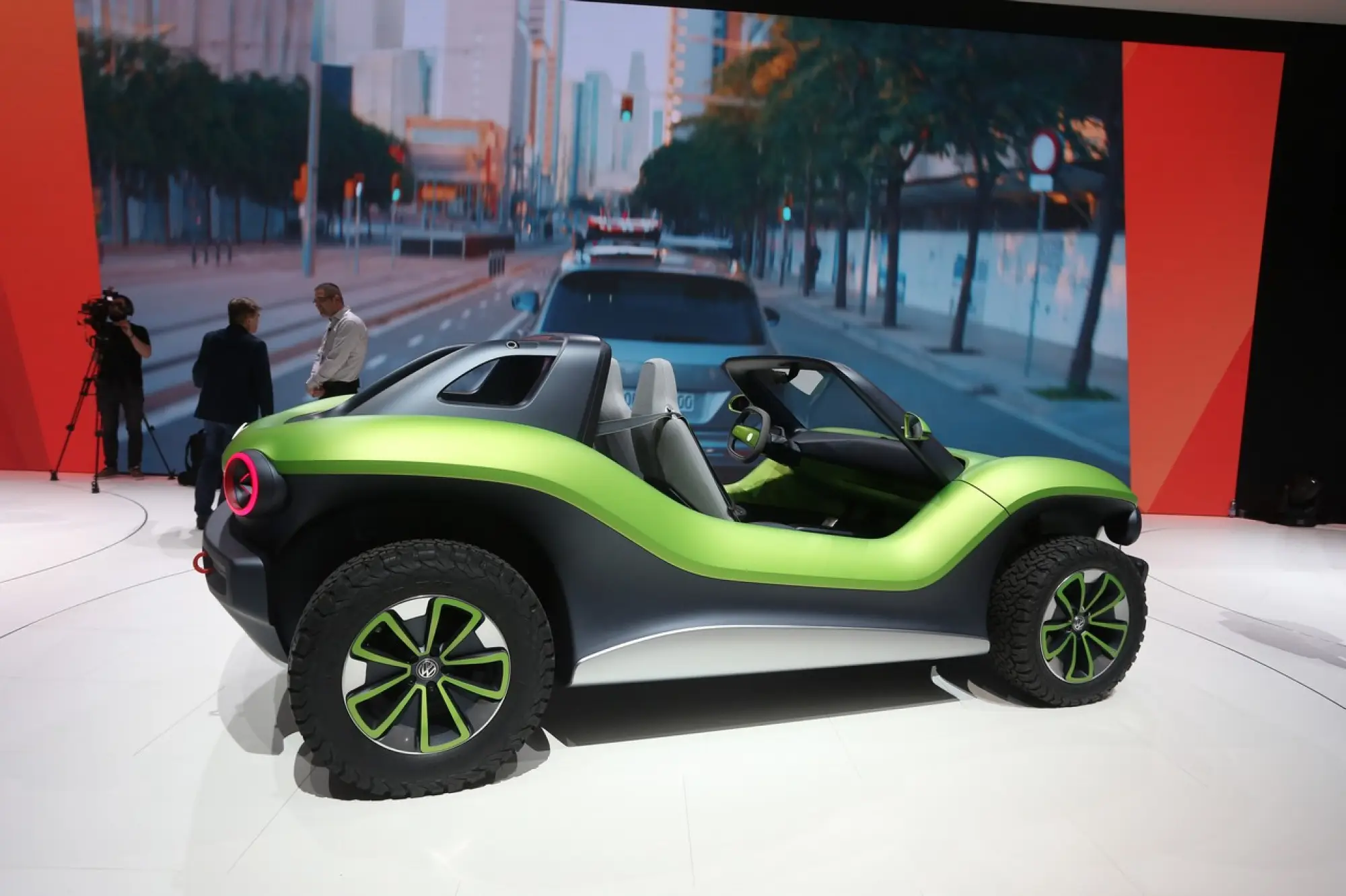 Volkswagen ID. Buggy - foto live Salone di Ginevra 2019  - 2