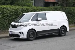 Volkswagen ID Buzz Cargo - Foto spia 28-6-2021 - 6