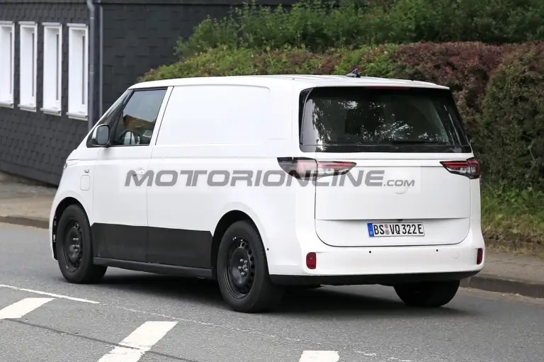 Volkswagen ID Buzz Cargo - Foto spia 28-6-2021 - 9