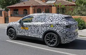 Volkswagen ID Crozz - Foto spia 01-08-2019