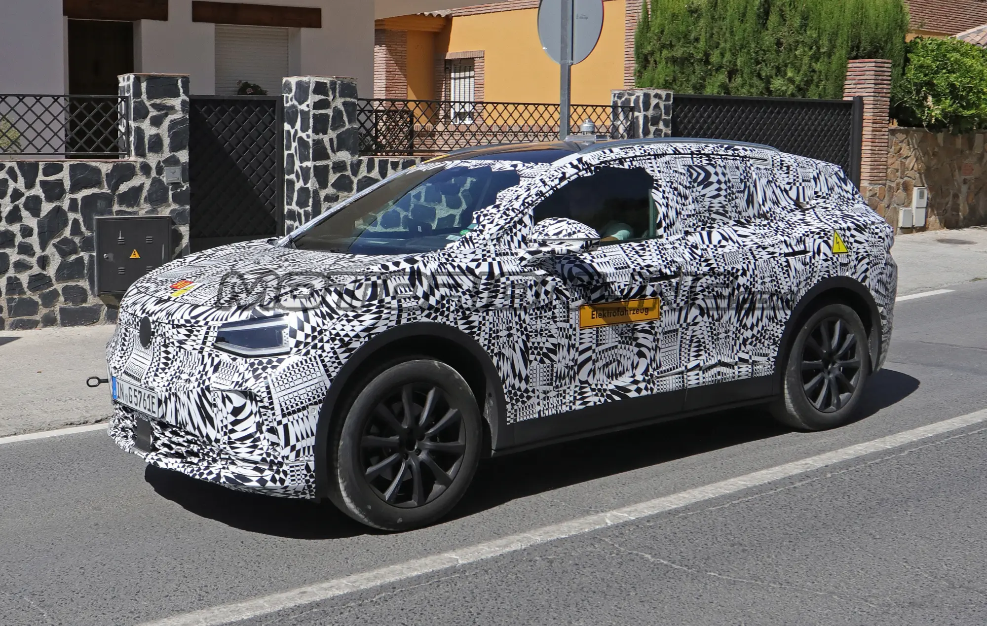 Volkswagen ID Crozz - Foto spia 01-08-2019 - 6