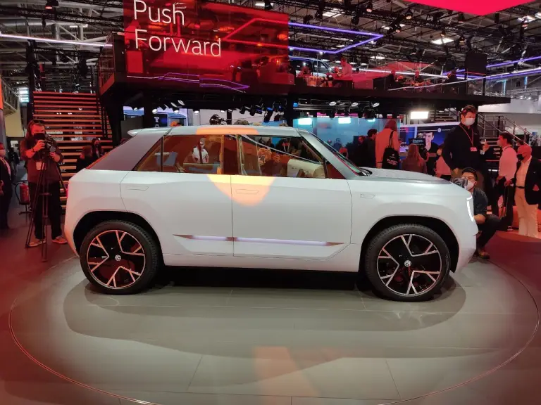 Volkswagen ID Life - Salone di Monaco 2021 - 10