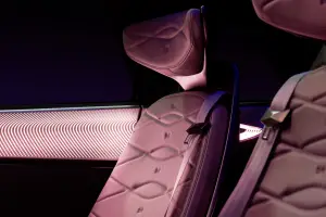 Volkswagen ID Roomzz Concept