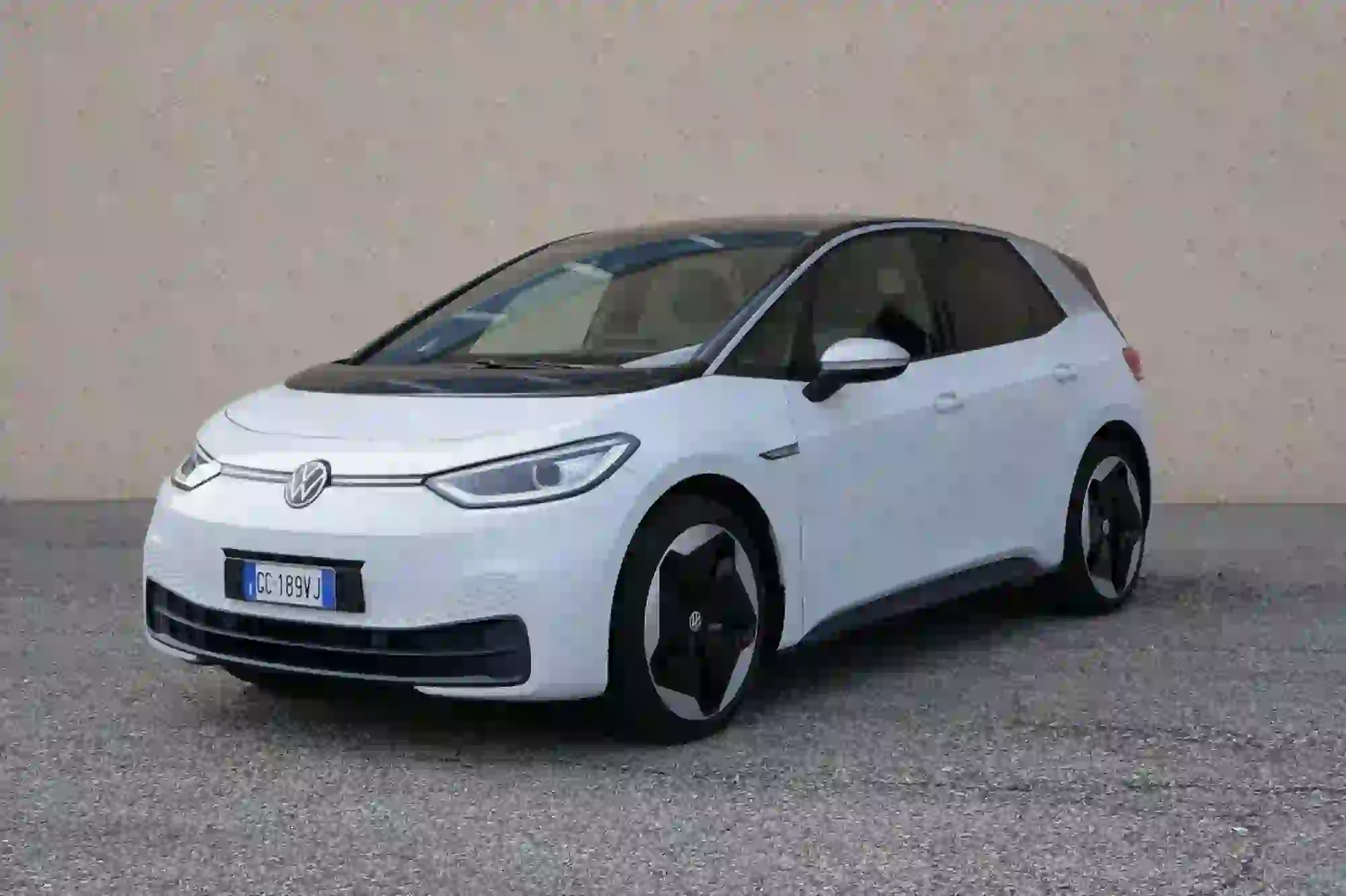 Volkswagen ID3 - Prova su Strada  - 13