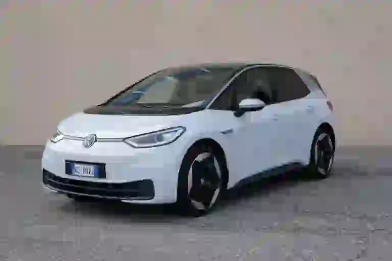 Volkswagen ID3 - Prova su Strada  - 13