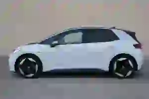 Volkswagen ID3 - Prova su Strada 