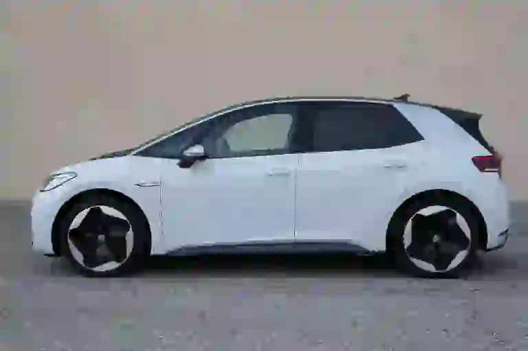 Volkswagen ID3 - Prova su Strada  - 17