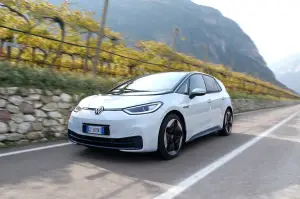 Volkswagen ID3 - Prova su Strada  - 35