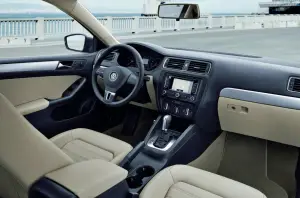 Volkswagen Jetta 2011 (2) - 17