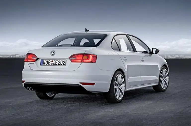Volkswagen Jetta 2011 Europa - 4