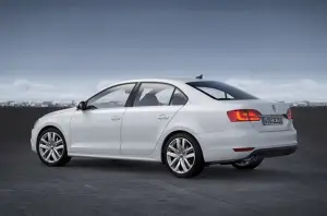 Volkswagen Jetta 2011 Europa - 5