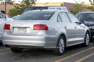 Volkswagen Jetta 2011 spy