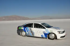 Volkswagen Jetta Hybrid - Record a Bonneville - 3