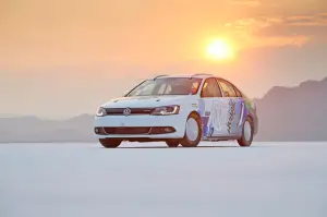 Volkswagen Jetta Hybrid - Record a Bonneville