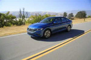 Volkswagen Jetta MY 2019 - 6