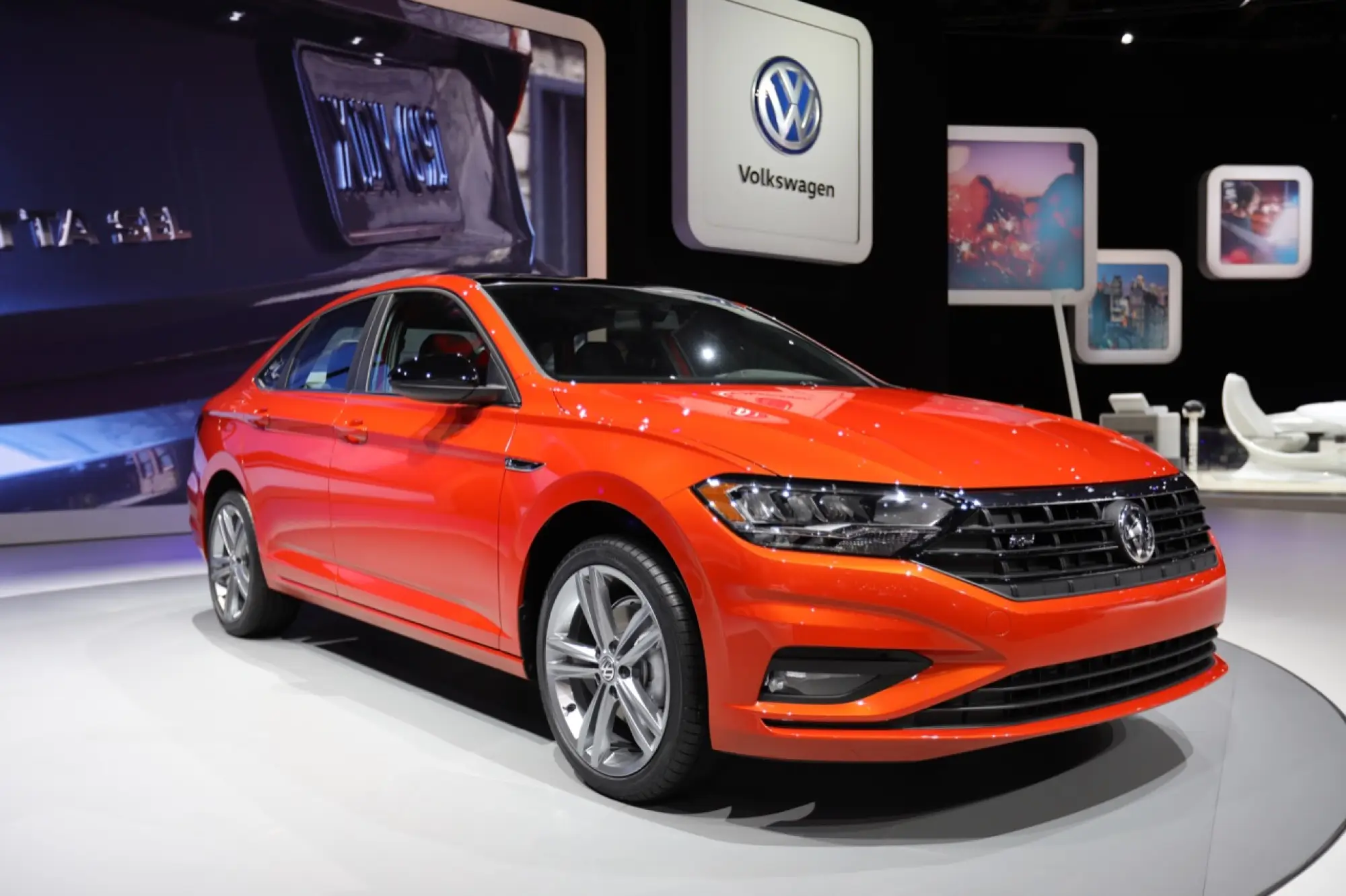 Volkswagen Jetta - Salone di Detroit 2018 - 4