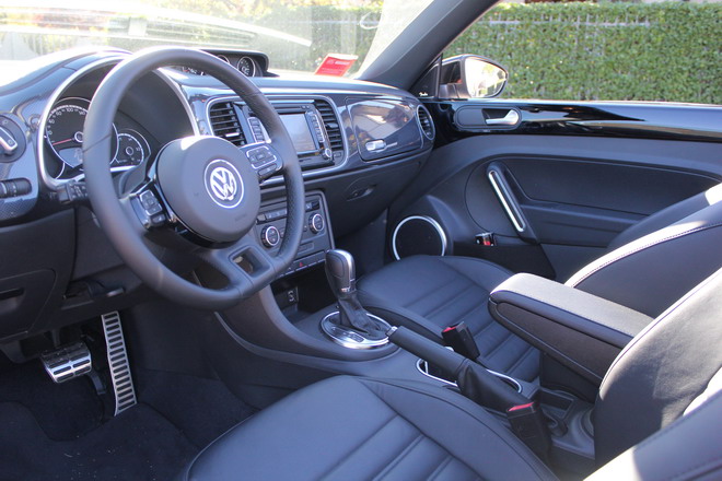 Volkswagen Maggiolino Cabrio: prova