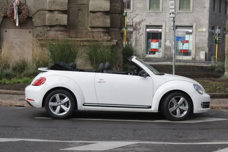 Volkswagen Maggiolino Cabrio: prova - 7