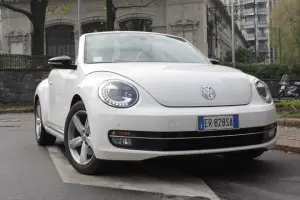 Volkswagen Maggiolino Cabrio: prova - 10