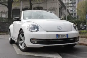 Volkswagen Maggiolino Cabrio: prova - 11