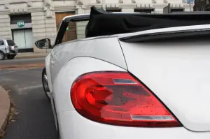 Volkswagen Maggiolino Cabrio: prova - 15