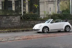 Volkswagen Maggiolino Cabrio: prova - 24