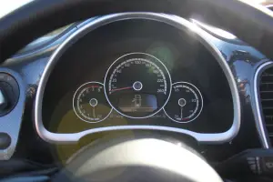 Volkswagen Maggiolino Cabrio: prova - 40