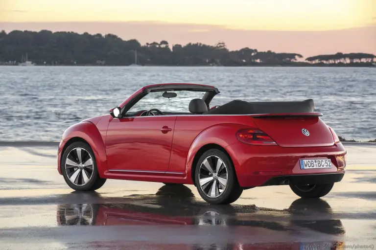 Volkswagen Maggiolino Cabriolet - 2013 - 4
