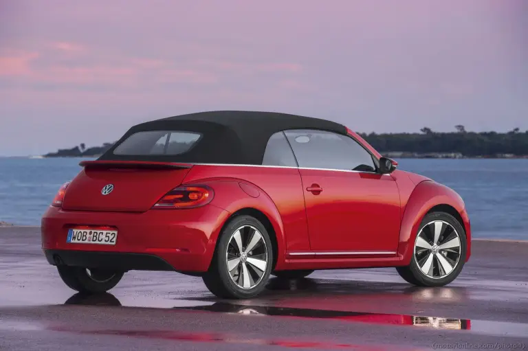Volkswagen Maggiolino Cabriolet - 2013 - 5