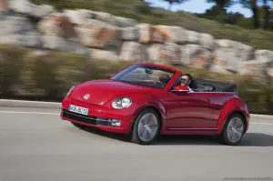 Volkswagen Maggiolino Cabriolet - 2013