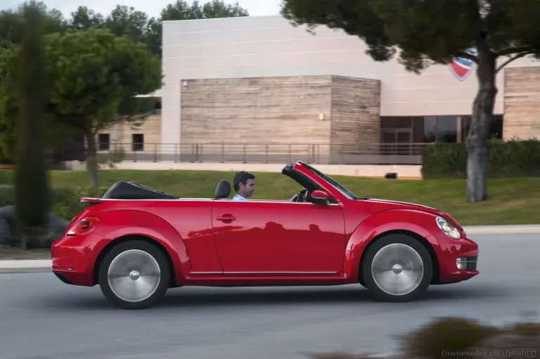 Volkswagen Maggiolino Cabriolet - 2013 - 25