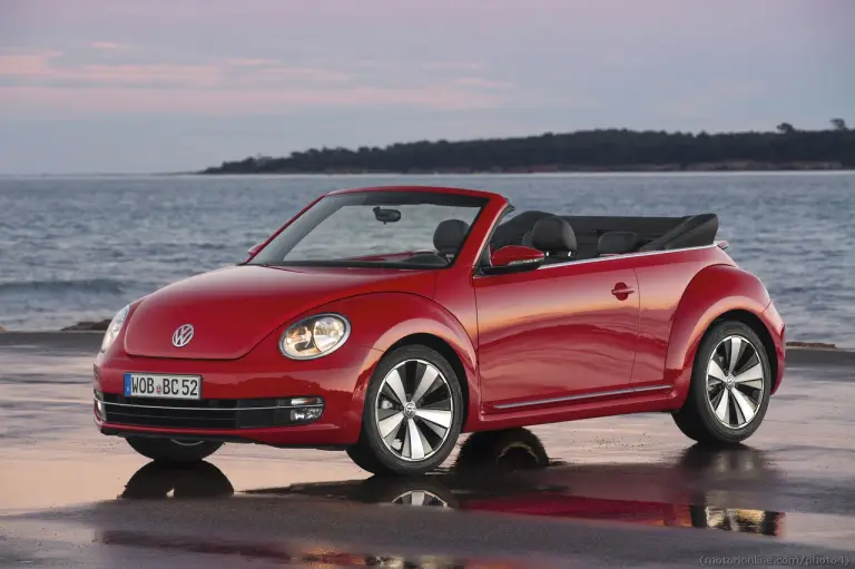 Volkswagen Maggiolino Cabriolet - 2013 - 33