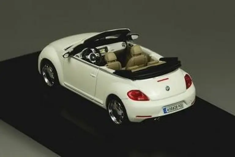 Volkswagen Maggiolino Cabriolet modellini - 8