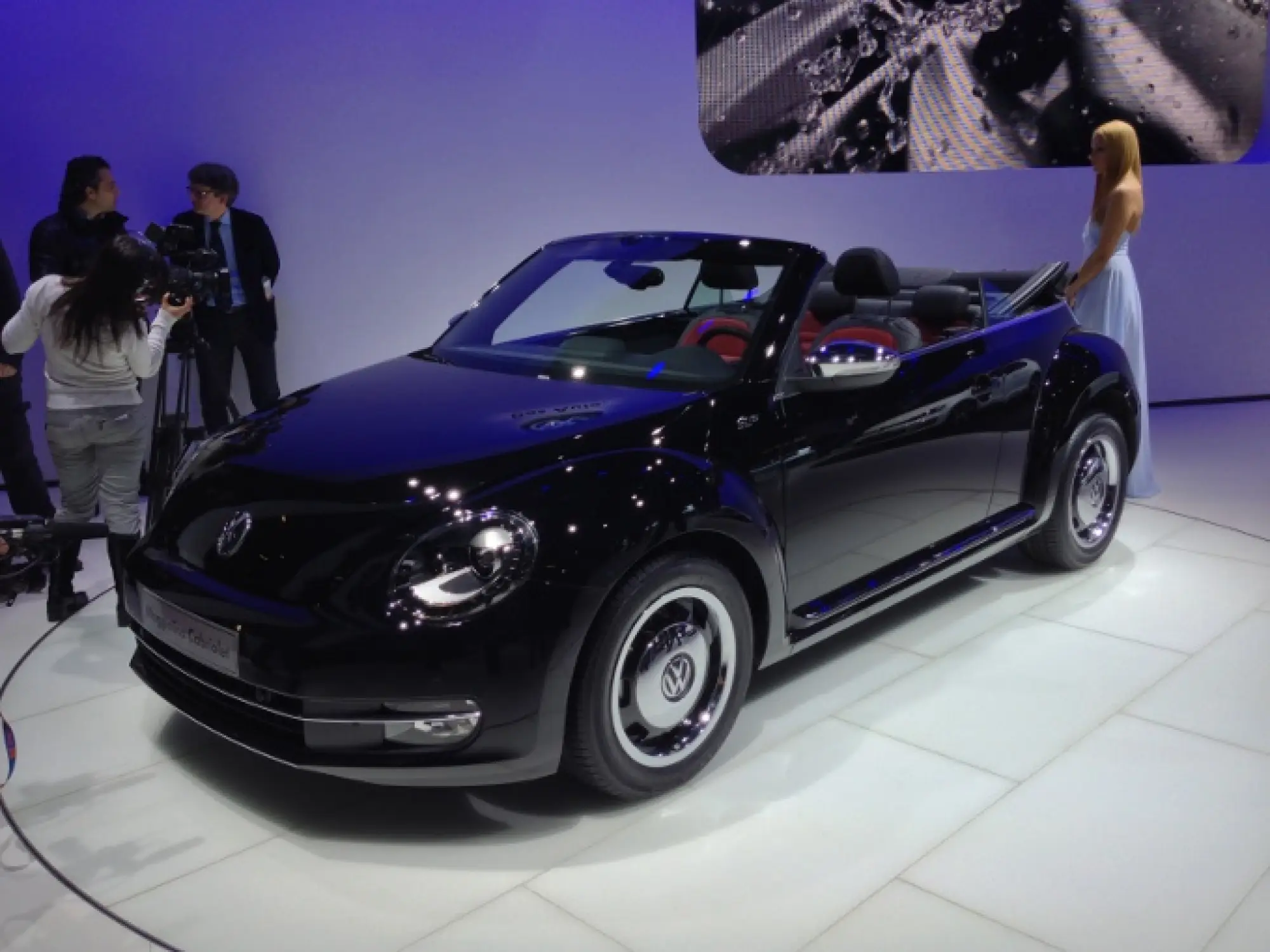 Volkswagen Maggiolino Cabriolet - Motor Show di Bologna 2012 - 13