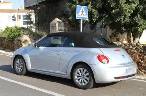 Volkswagen Maggiolino cabriolet spy