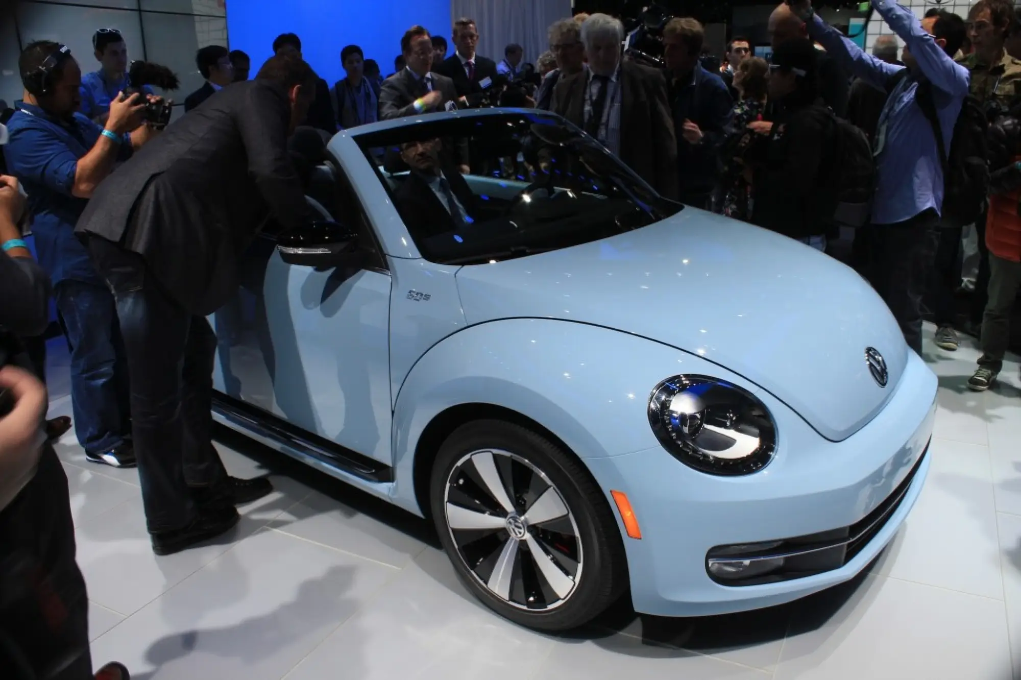 Volkswagen Maggiolino Cabriolet - Salone di Los Angeles 2012 - 11