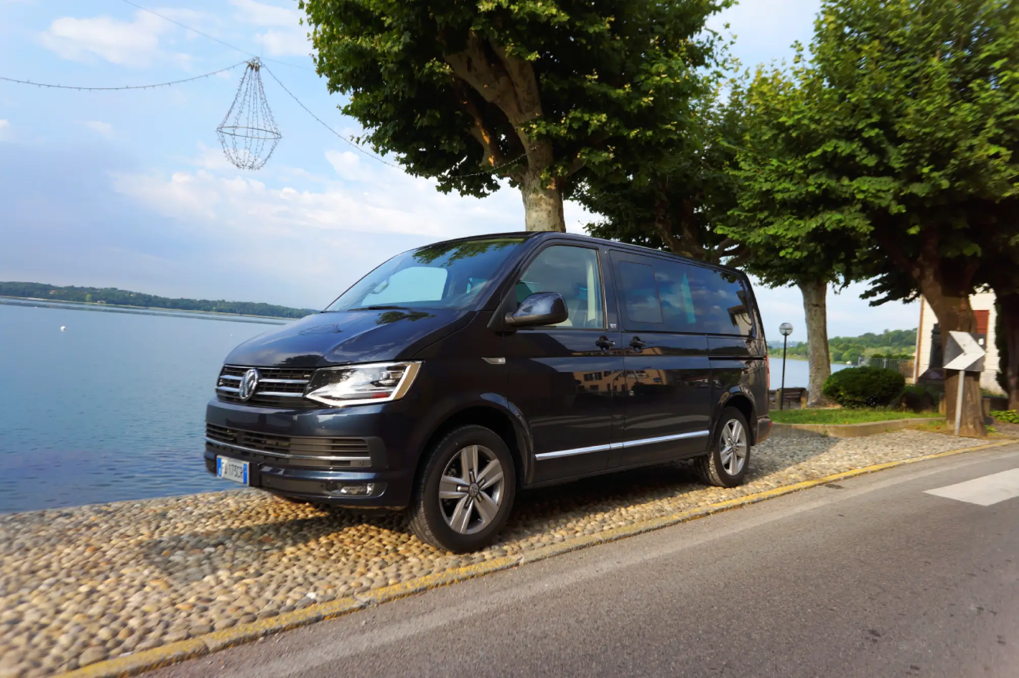 Volkswagen Multivan Prova su strada 2016 - 51