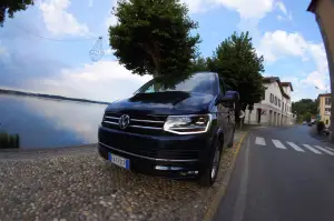 Volkswagen Multivan Prova su strada 2016