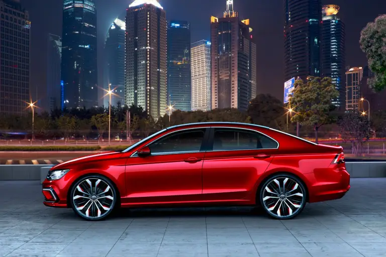 Volkswagen New Midsize Coupe - 3