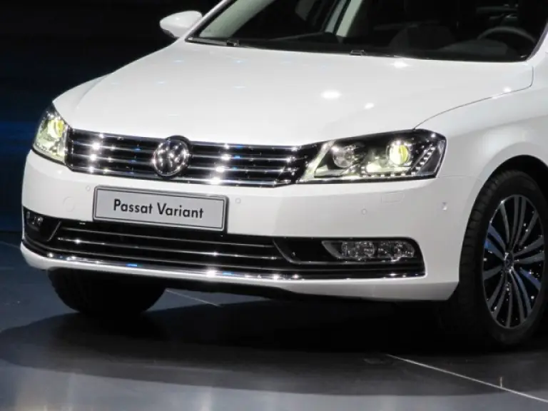 Volkswagen Passat 2011 - 3